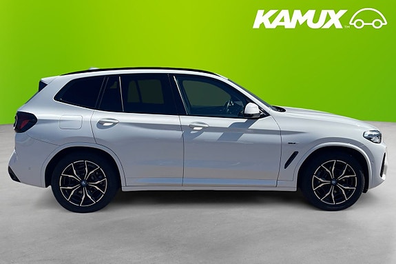 BMW X3 2 of 5
