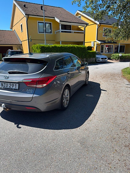 Hyundai i40 3 of 10