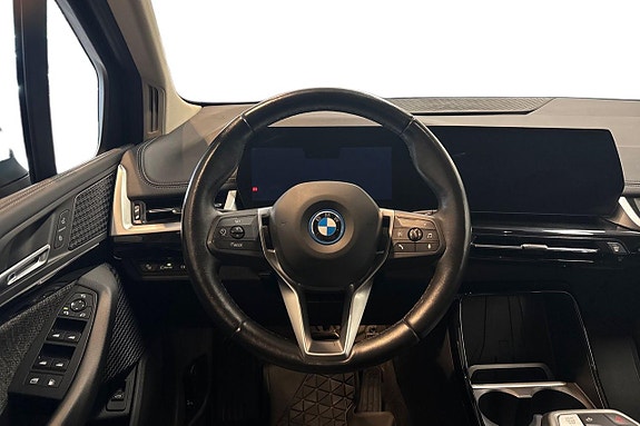 BMW 225e 9 of 17
