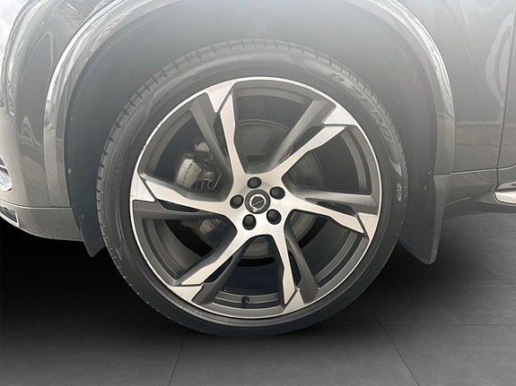 Volvo XC90 21 of 22