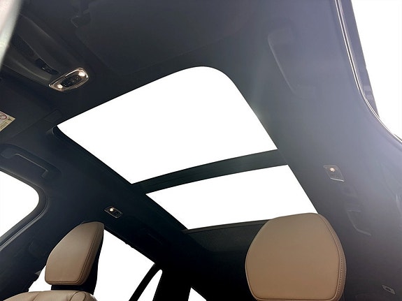 Volvo XC90 7 of 22