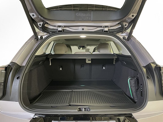 Volvo EX60 13 of 15