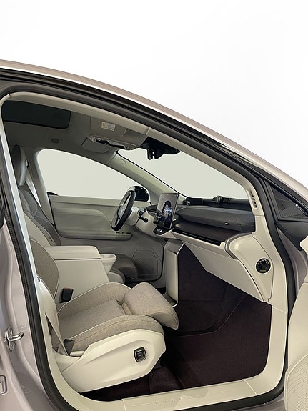 Volvo EX60 15 of 15