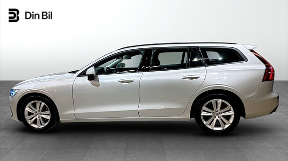 Volvo V60 2 of 19