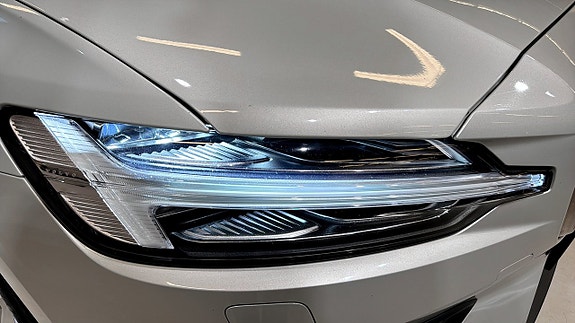 Volvo V60 15 of 19