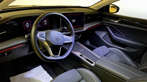Volkswagen Passat 7 of 13