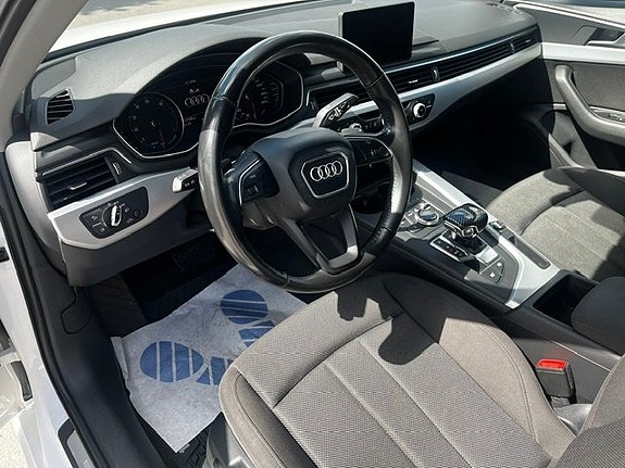 Audi A4 6 of 11