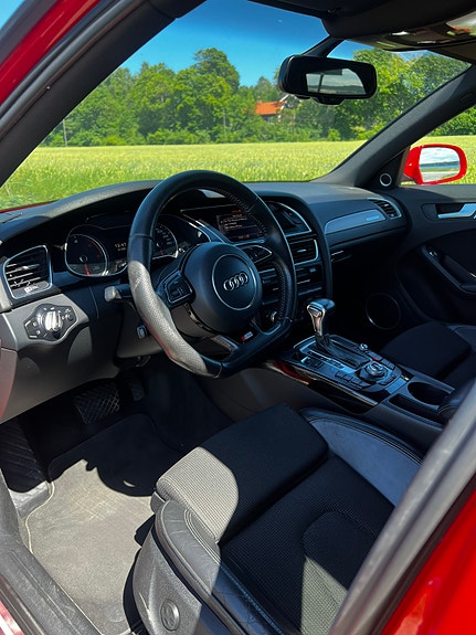 Audi A4 4 of 10