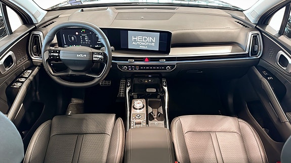 Kia Sorento 8 of 20