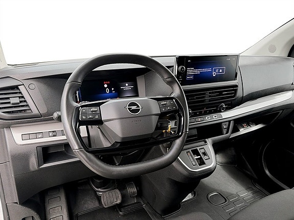 Opel Vivaro 8 of 15