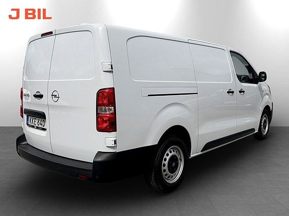 Opel Vivaro 5 of 5