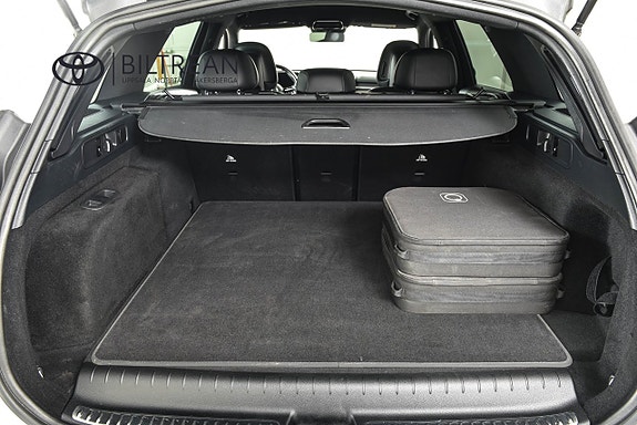 Mercedes-Benz C300 d 8 of 21