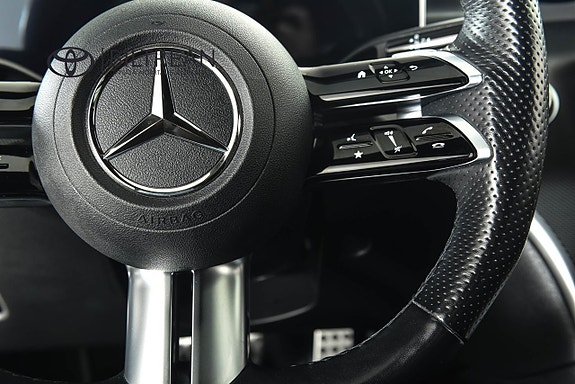 Mercedes-Benz C300 d 10 of 21