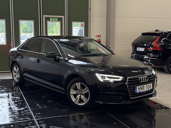 Audi A4 4 of 5