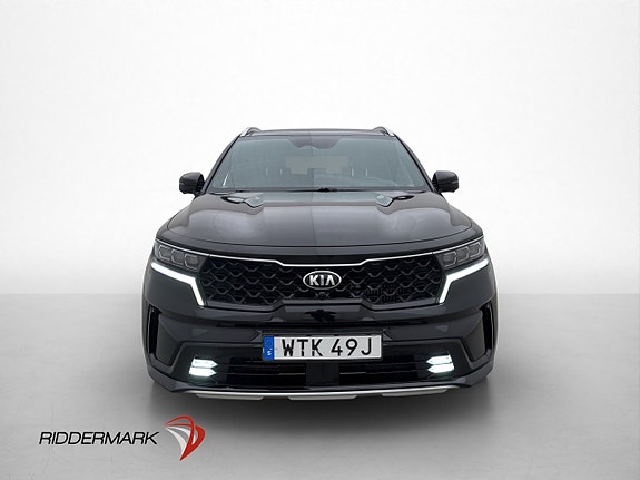 Kia Sorento 3 of 5