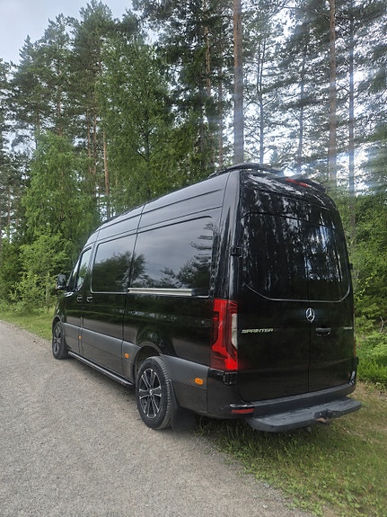 Mercedes-Benz Sprinter 319 3 of 5