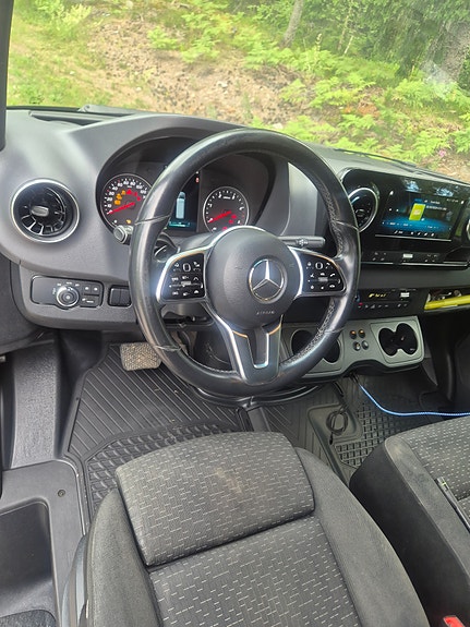 Mercedes-Benz Sprinter 319 5 of 5