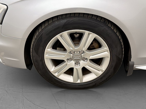 Audi A4 25 of 28