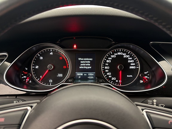 Audi A4 16 of 28