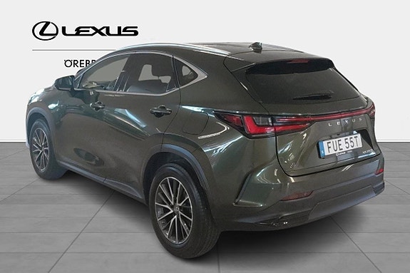 Lexus NX350h 3 of 5