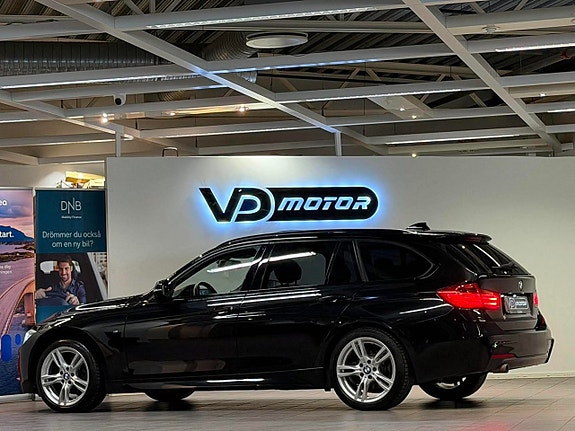 BMW 320d 3 of 5