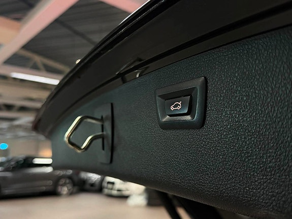 BMW 320d 19 of 19