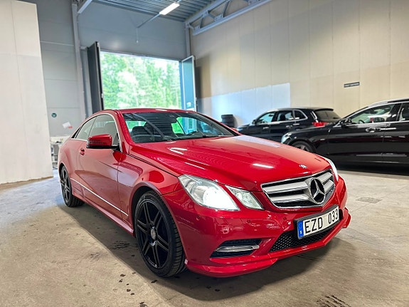 Mercedes-Benz E200 7 of 21