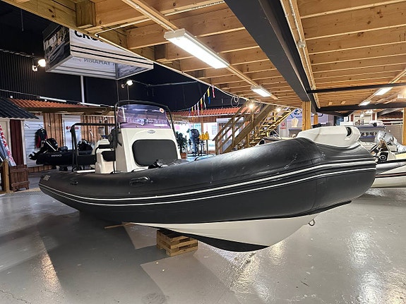 Brig Navigator 610 / Evinrude 115hk 4 of 7