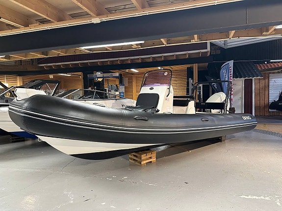 Brig Navigator 610 / Evinrude 115hk 3 of 7
