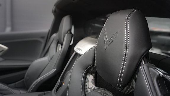 Chevrolet Corvette 11 of 21