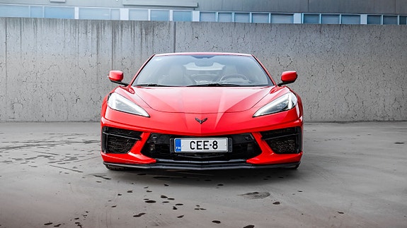 Chevrolet Corvette 17 of 21