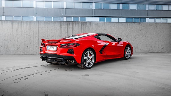 Chevrolet Corvette 13 of 21