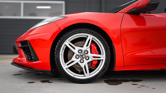 Chevrolet Corvette 6 of 21