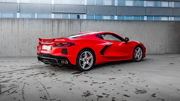 Chevrolet Corvette 19 of 21
