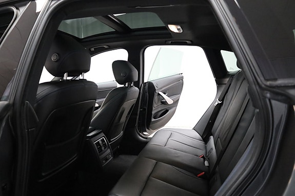 BMW 320d 5 of 5