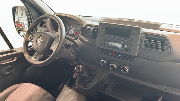 Renault Master 12 of 17