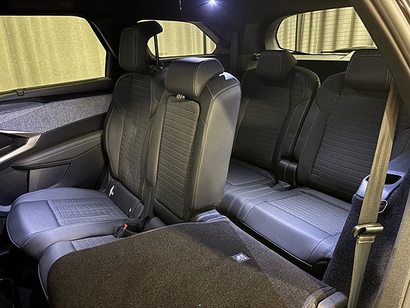 Peugeot 5008 9 of 19