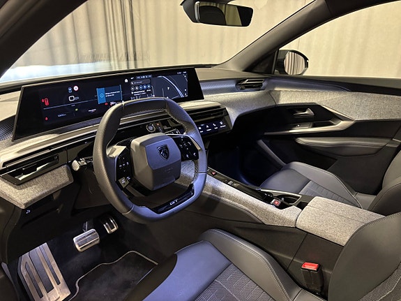 Peugeot 5008 13 of 19