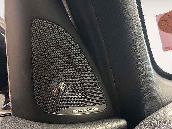 BMW 118i 22 of 26
