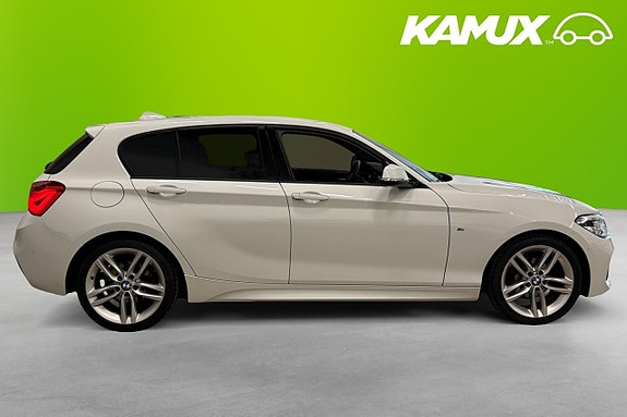 BMW 118i 2 of 26