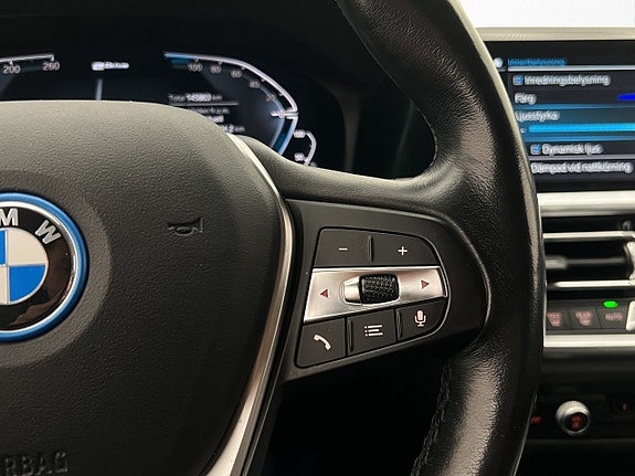 BMW 330e 17 of 30