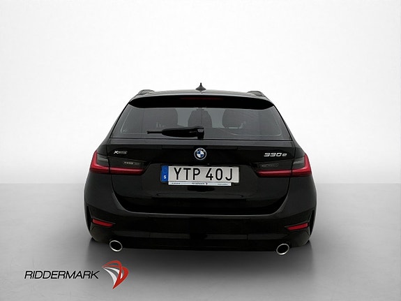 BMW 330e 7 of 30