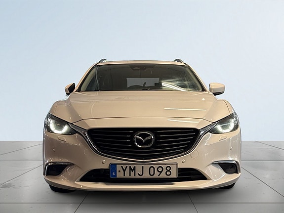 Mazda 6 2 of 5