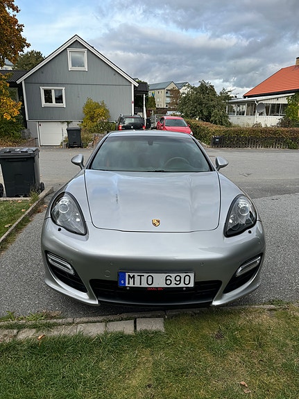 Porsche Panamera Turbo S 5 of 5