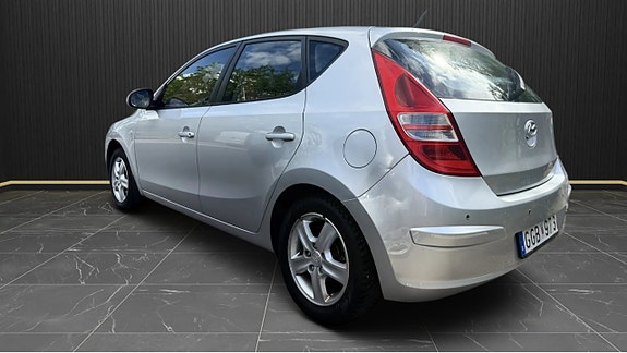 Hyundai i30 3 of 5