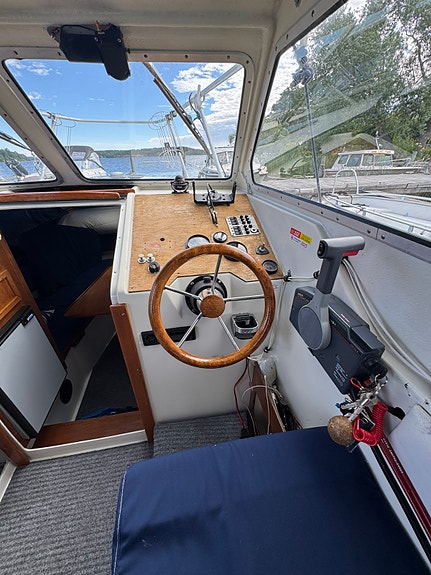 Finnsport 650 AC - Fint skick - den perfekta familje-campingbåten 5 of 8