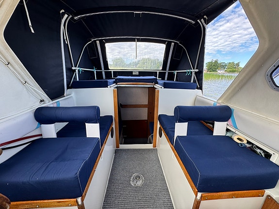 Finnsport 650 AC - Fint skick - den perfekta familje-campingbåten 7 of 8
