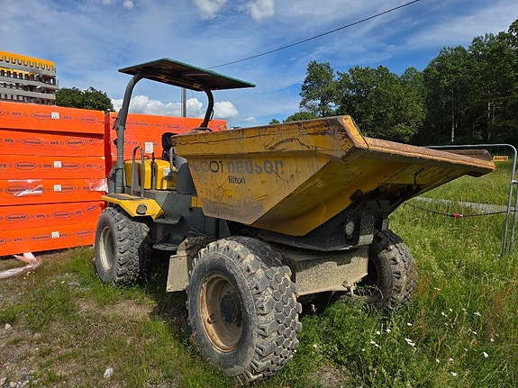 Dumper Neuson 6001 2 of 5