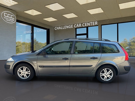 Renault Megane 2 of 16