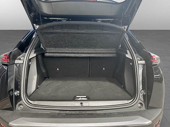 Peugeot 2008 17 of 17